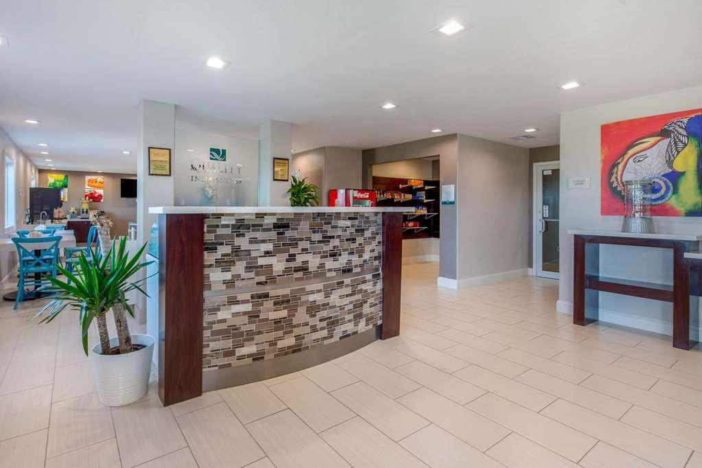 Quality Inn & Suites Port Arthur - Nederland מראה פנימי תמונה