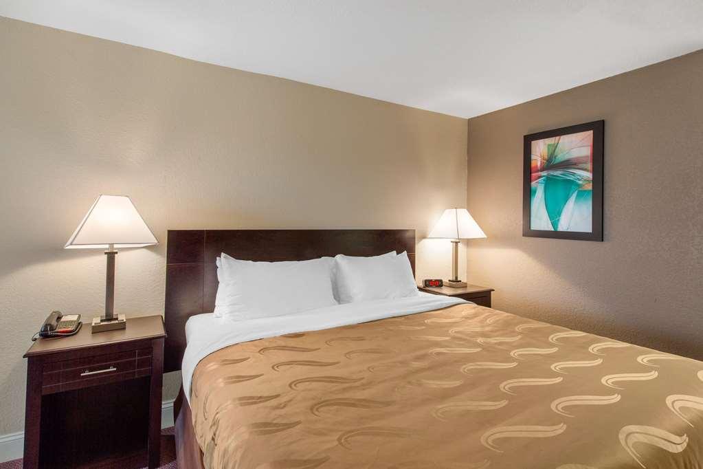 Quality Inn & Suites Port Arthur - Nederland חדר תמונה