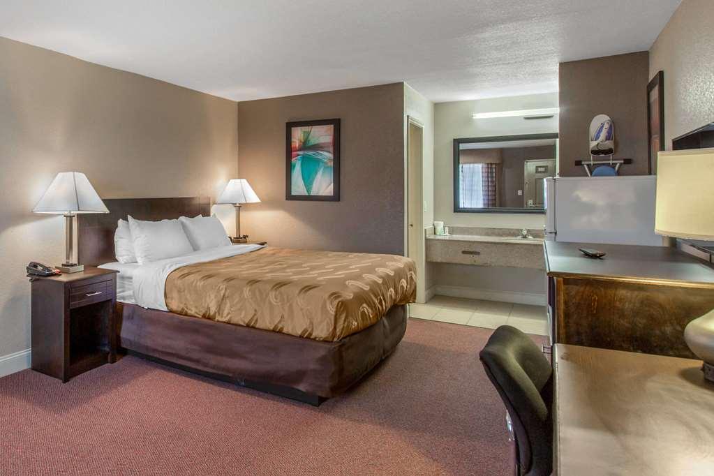 Quality Inn & Suites Port Arthur - Nederland חדר תמונה