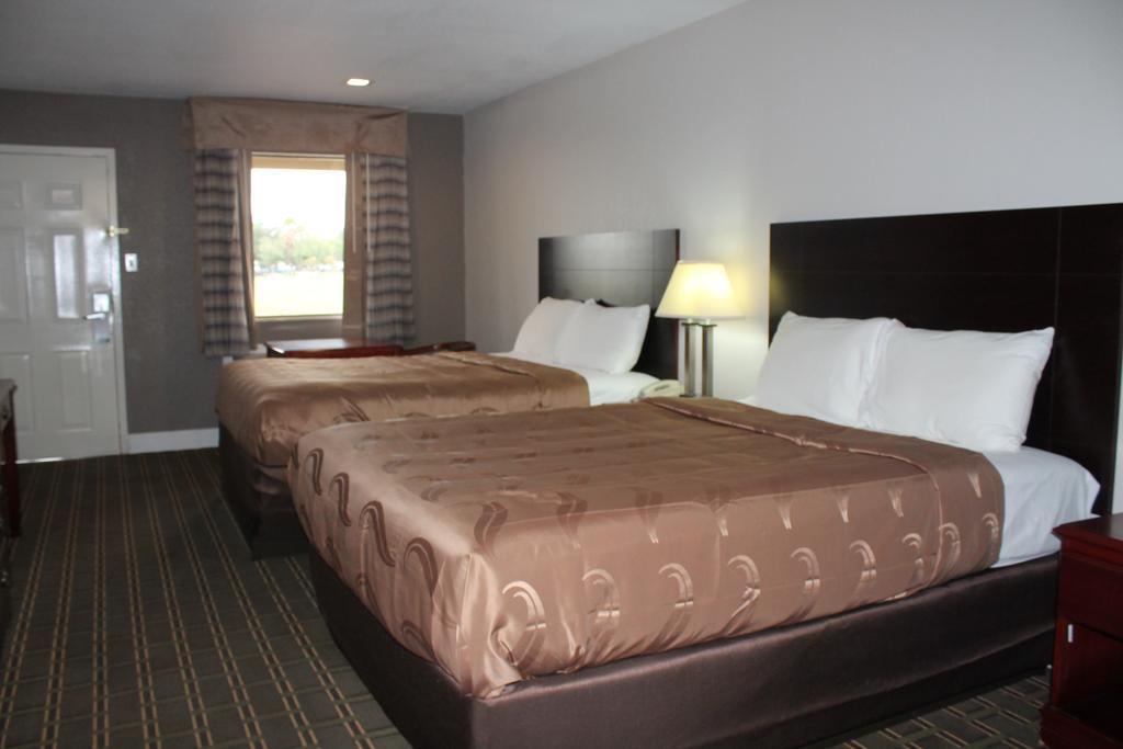 Quality Inn & Suites Port Arthur - Nederland מראה חיצוני תמונה