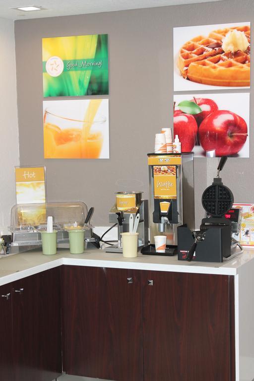 Quality Inn & Suites Port Arthur - Nederland מראה חיצוני תמונה