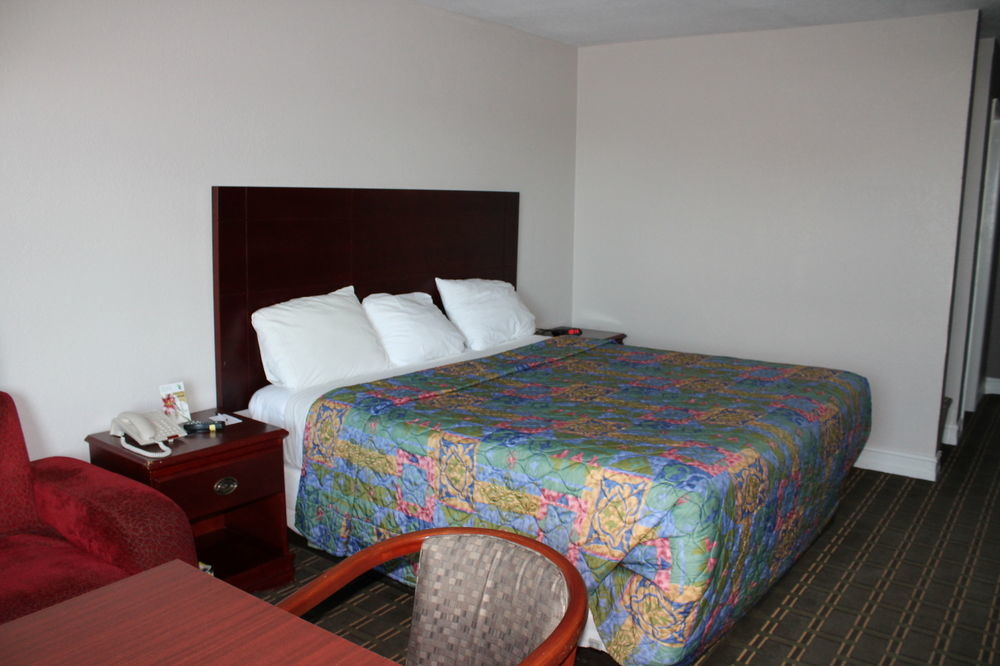 Quality Inn & Suites Port Arthur - Nederland מראה חיצוני תמונה