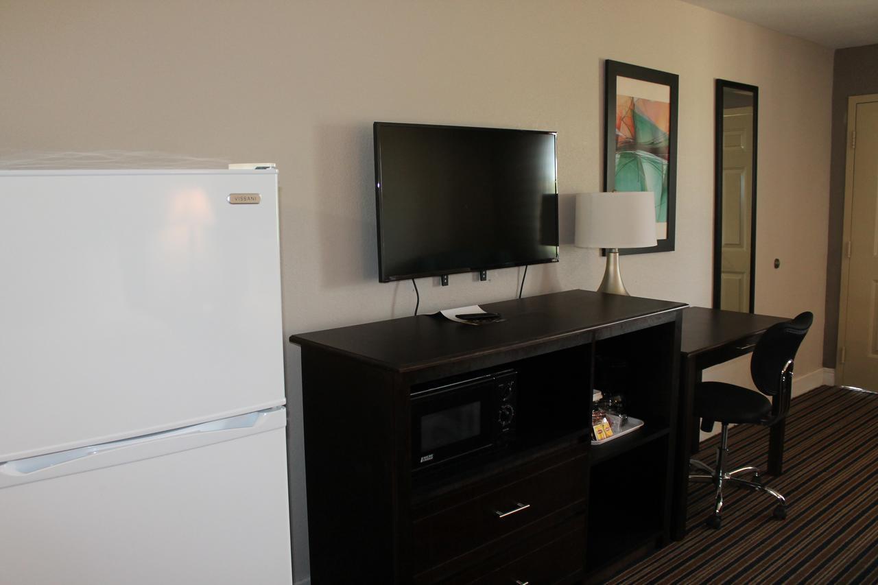 Quality Inn & Suites Port Arthur - Nederland מראה חיצוני תמונה